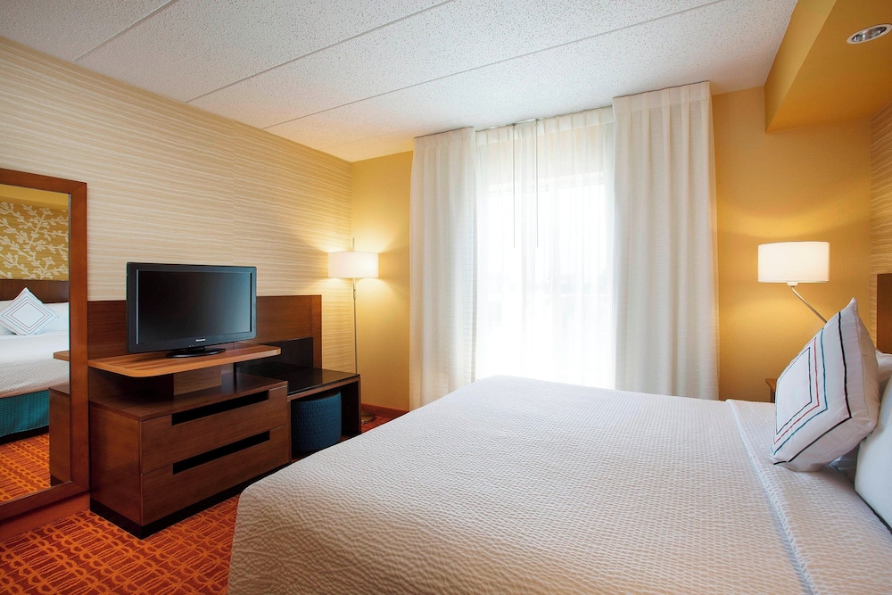 Fairfield Inn and Suites by Marriott Chicago Midway Airport - photo 8