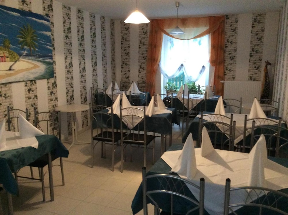 Blumenhotel — hotel in Bergneustadt