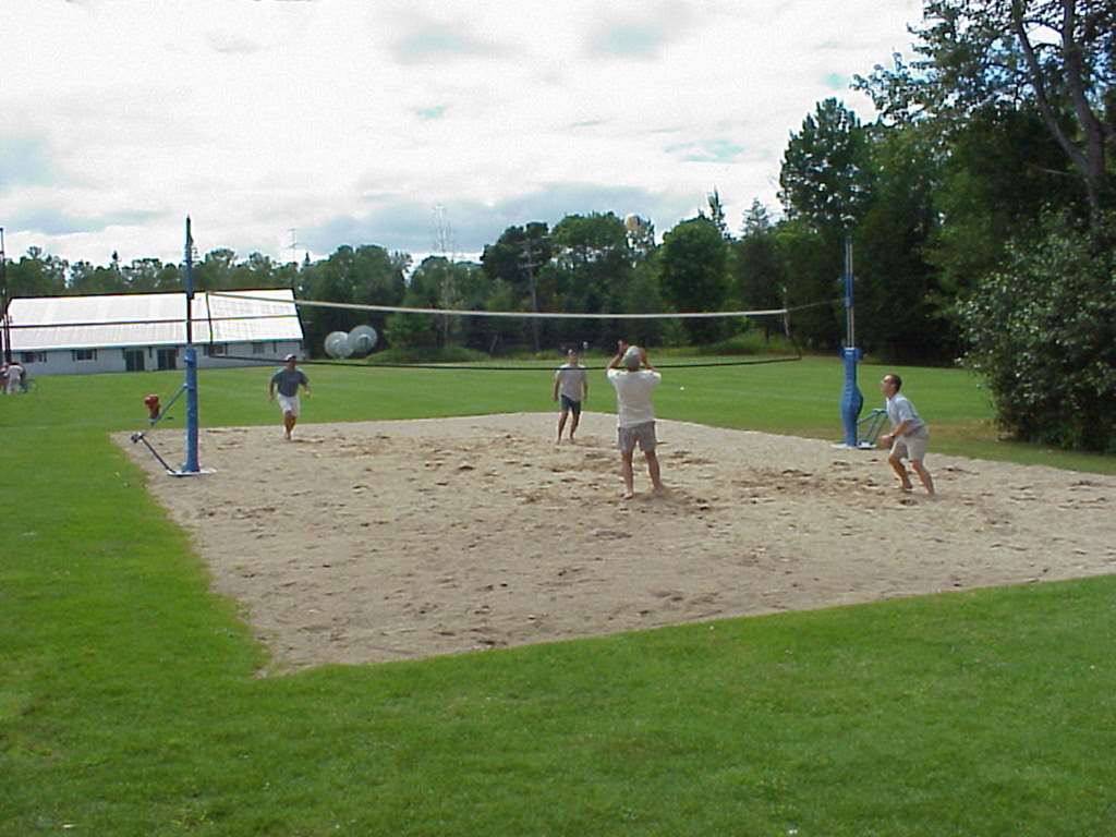 Drummond Island Resort - photo 3