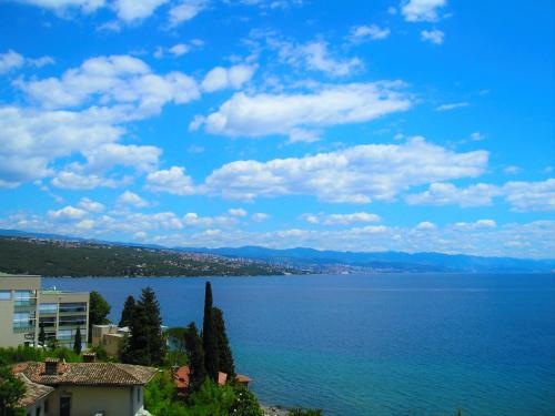 Room soba u Opatiji Na Lipovici — 4-Star Luxury Hotel in Opatija, Croatia