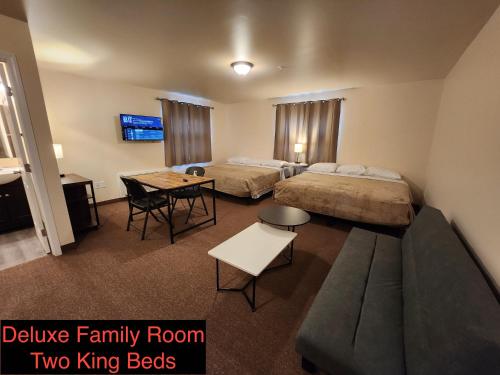 Stay Inn and Suites - photo 10