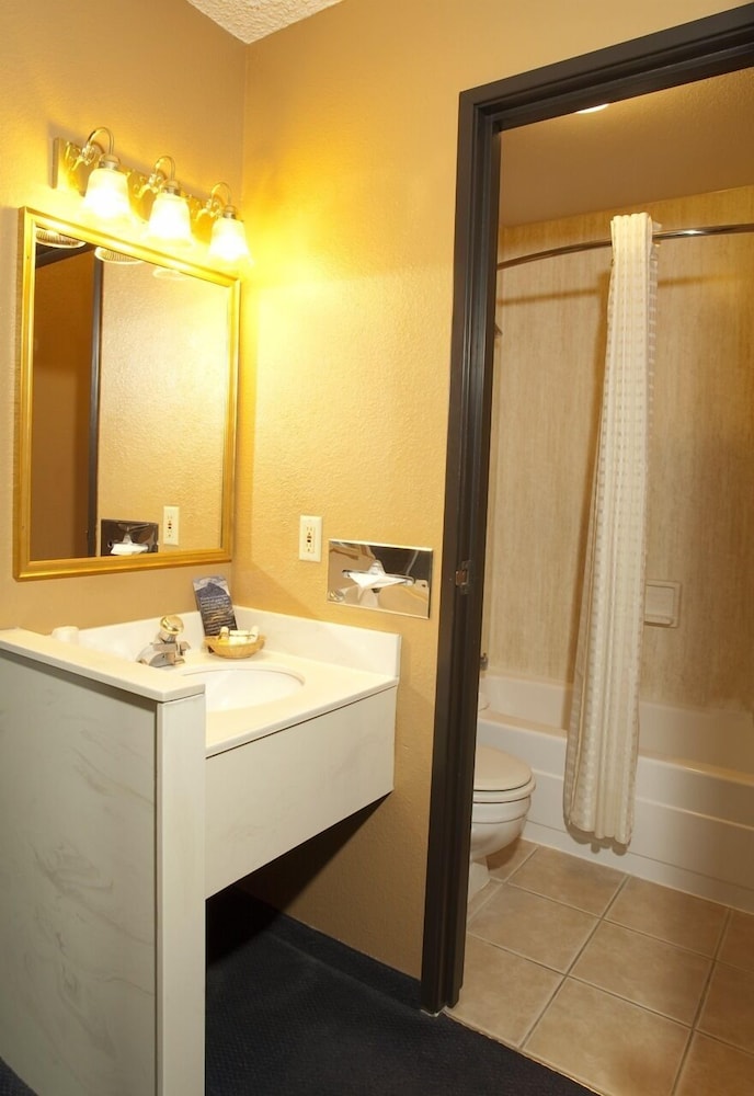 Old Town Inn - photo 23