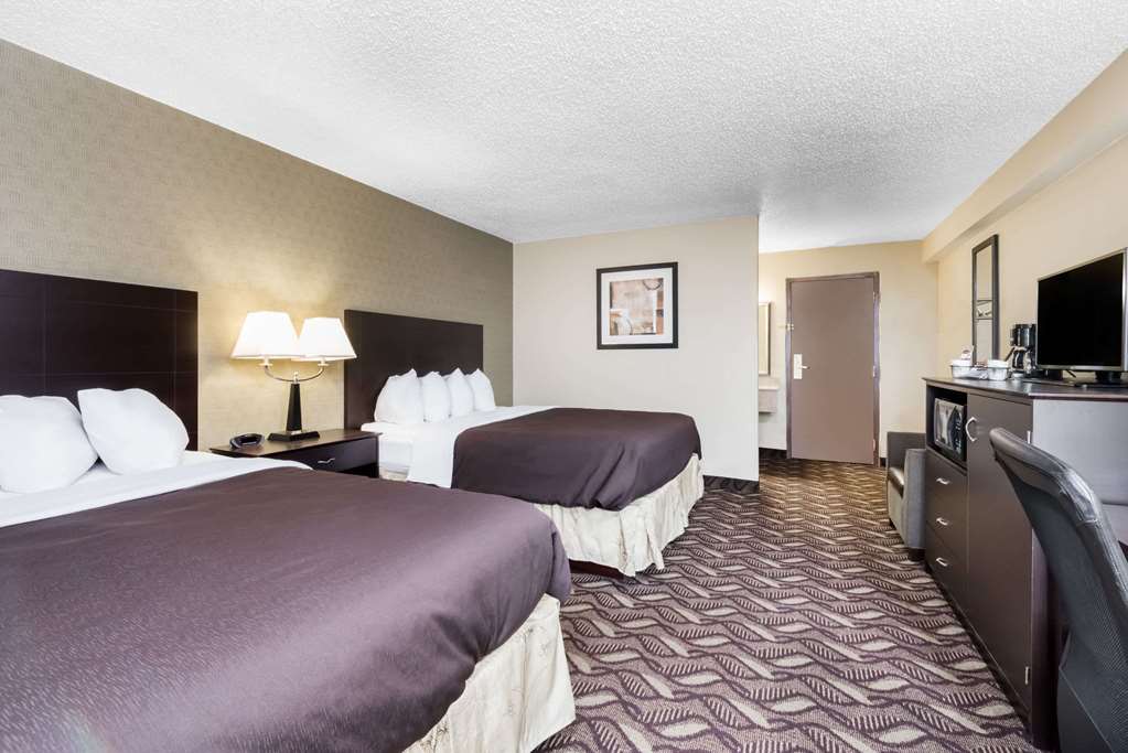 Days Inn by Wyndham Bismarck - photo 8