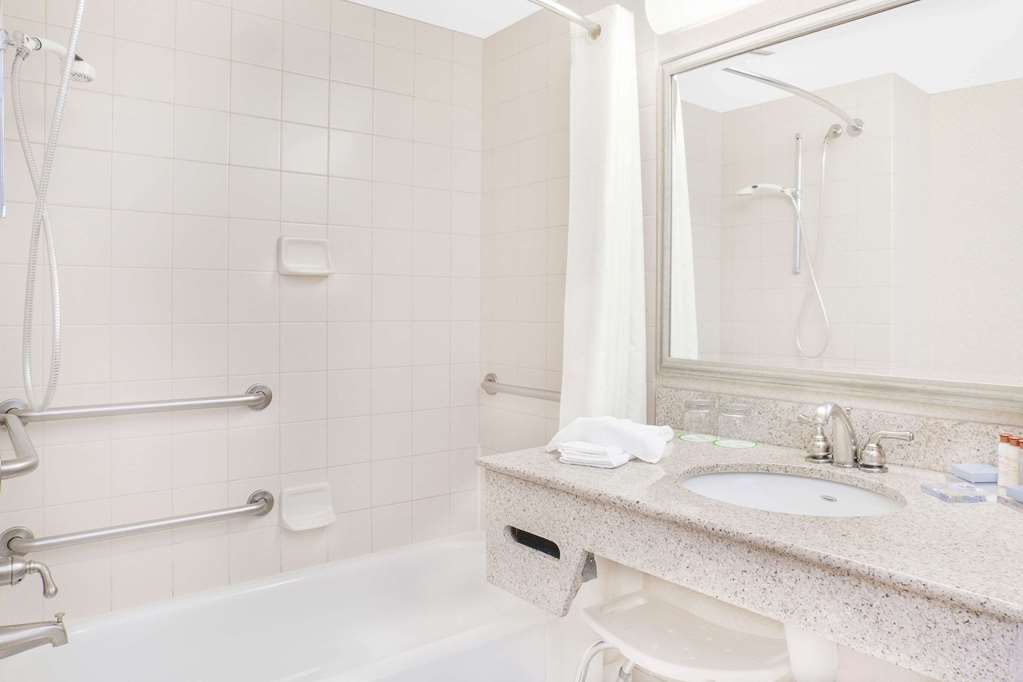 Wingate by Wyndham Ellicottville - photo 10