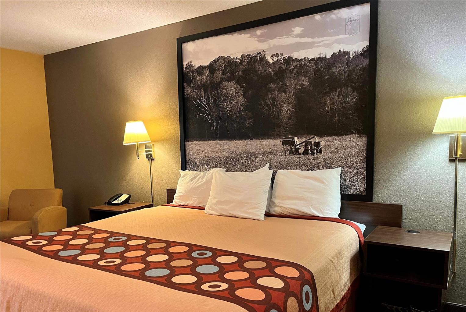 Super 8 by Wyndham Evansville North - photo 16