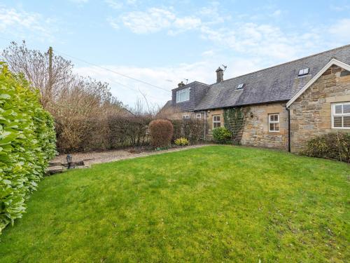 Bumble Cottage — 4-Star Luxury Hotel in Morpeth, United Kingdom