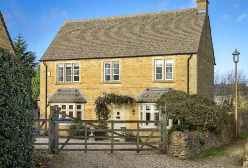 Chipping Campden Cotswolds private house with garden — 4-Star Luxury Hotel in Chipping Campden, United Kingdom