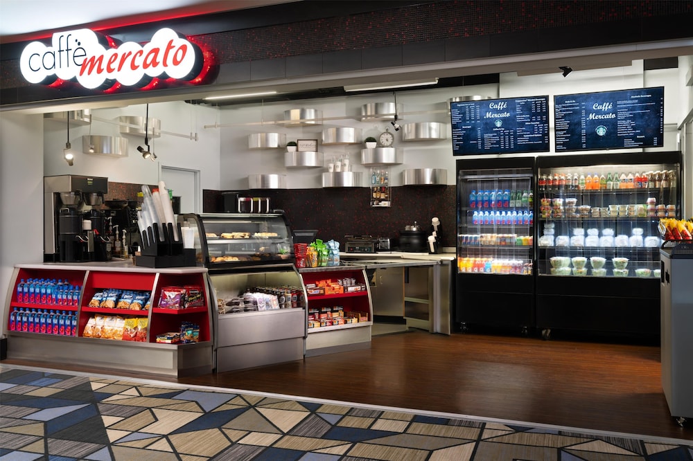 Hilton Chicago O'Hare Airport - photo 60