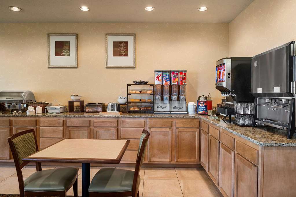 Country Inn & Suites by Radisson Stevens Point WI - photo 24