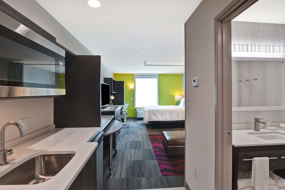 Home2 Suites by Hilton Hot Springs - photo 13