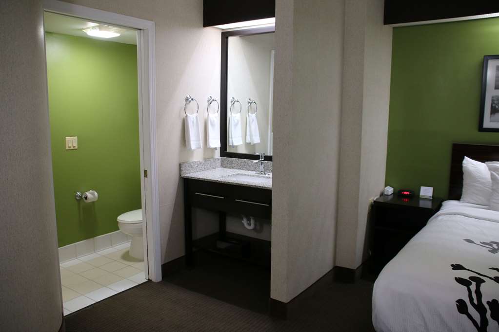Sleep Inn near Great Lakes Naval Base - photo 12