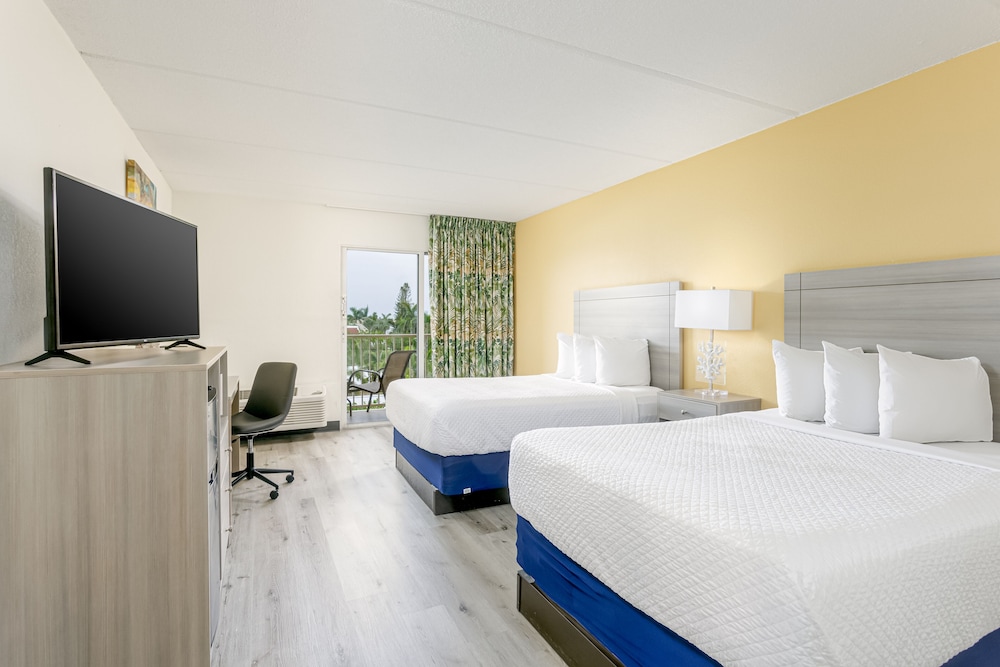 Hutchinson Island Hotel - photo 18