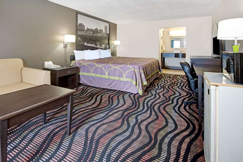 Super 8 by Wyndham Lakeland - photo 14