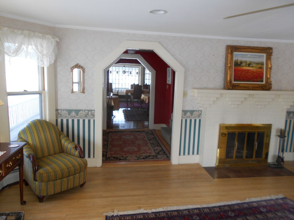 Eastman Inn - photo 41