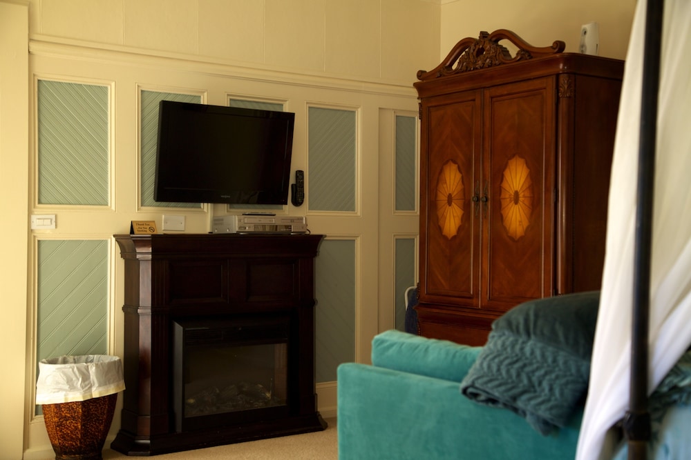 Monarch Cove Inn - photo 54