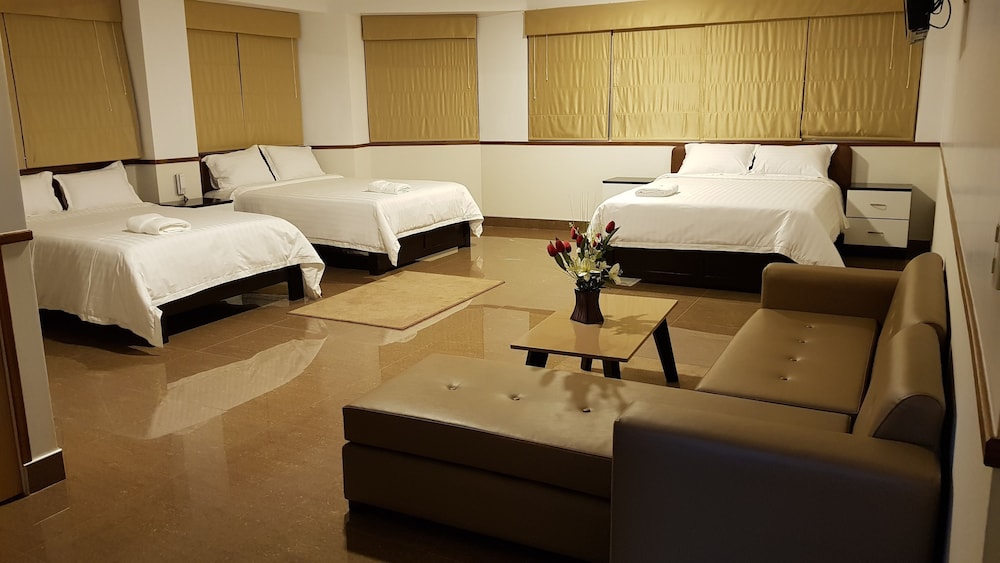 Hotel Costa Riviera — Mala — photo 3