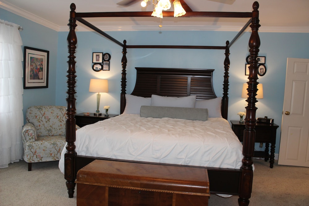 Huffman House - photo 4