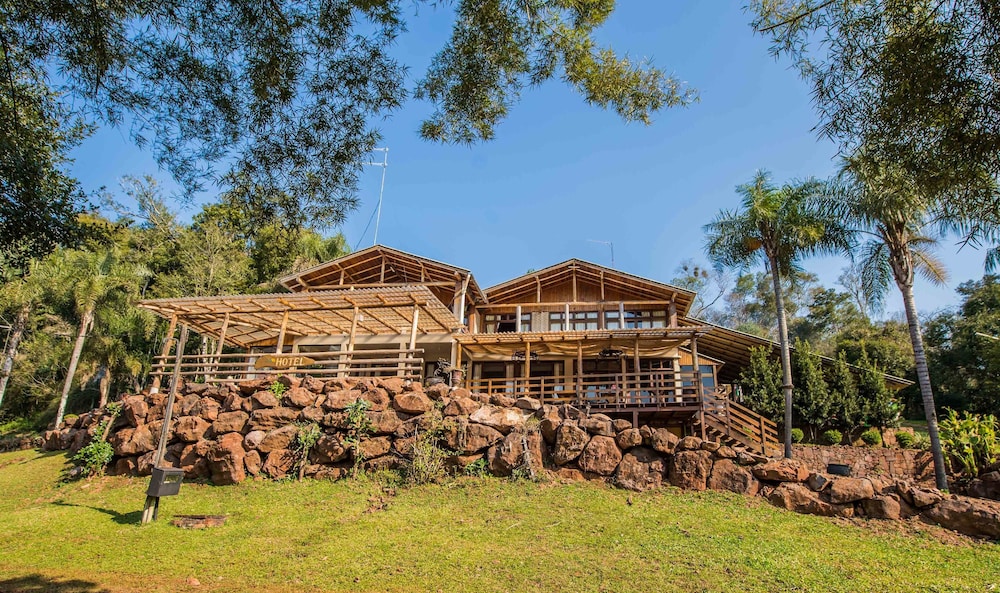 Hotel Fazenda Tres Cascatas Santa Rosa