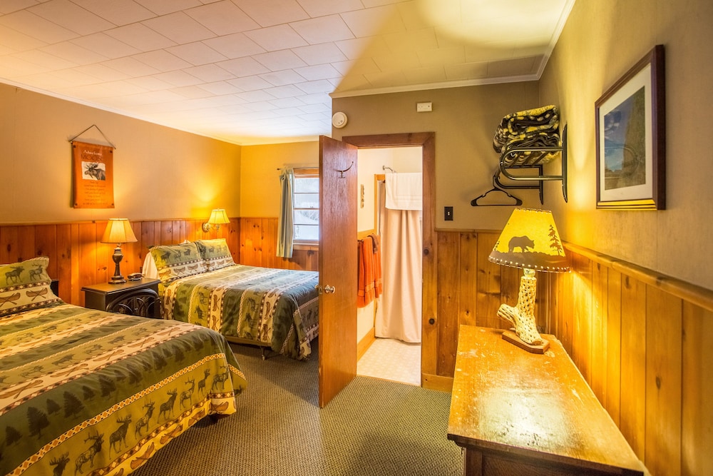 Adk Trail Inn - photo 12