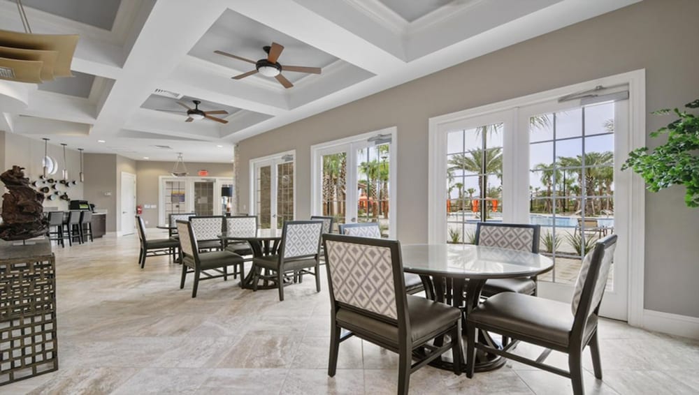 7 Bedrooms 5 Bathrooms Solterra 4103 Od - photo 41
