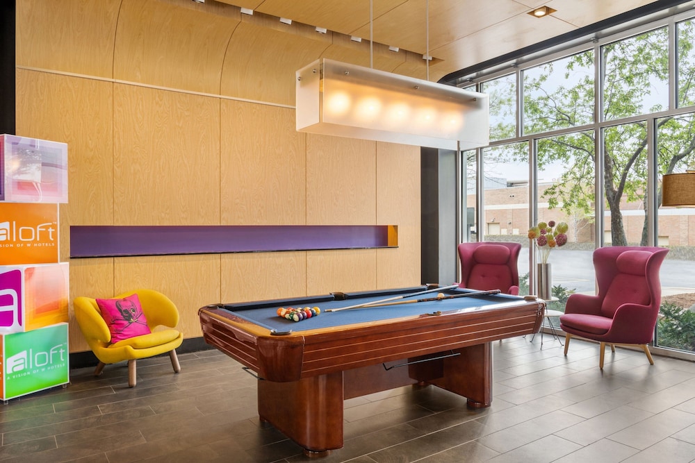 Aloft Chicago O'Hare - photo 16