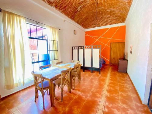 Hotel Tepetzalan — Tlayacapan — photo 2