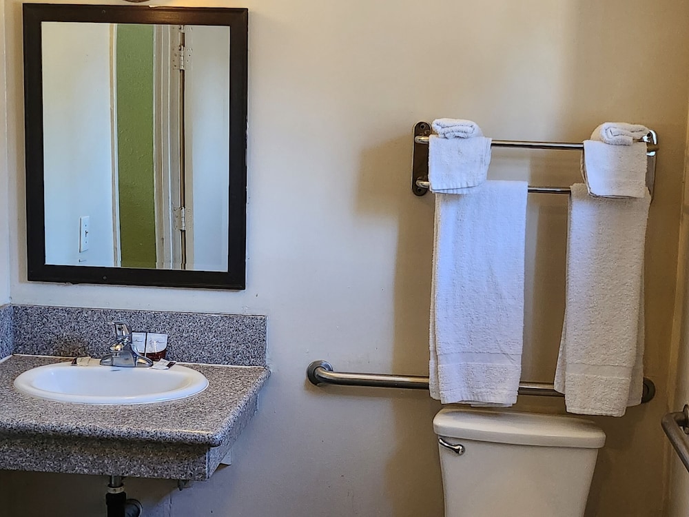 Vince's Motel Inc. - photo 26