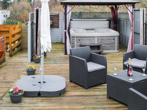The Smithy - carbon neutral hotel in Unknown City