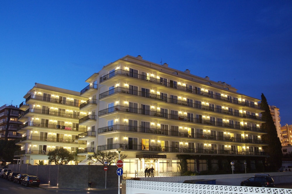 Terramar - carbon neutral hotel in Calella
