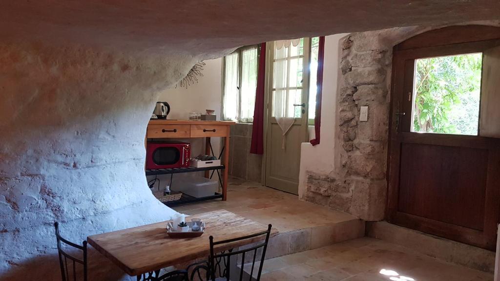 Moulin De Bonfilhon — hotel in Cornillon-Confoux