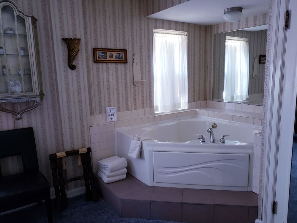 Lowell Inn - photo 123