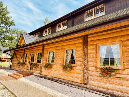 Noclegi Przycup w Dolinie in Janowice Wielkie, Poland