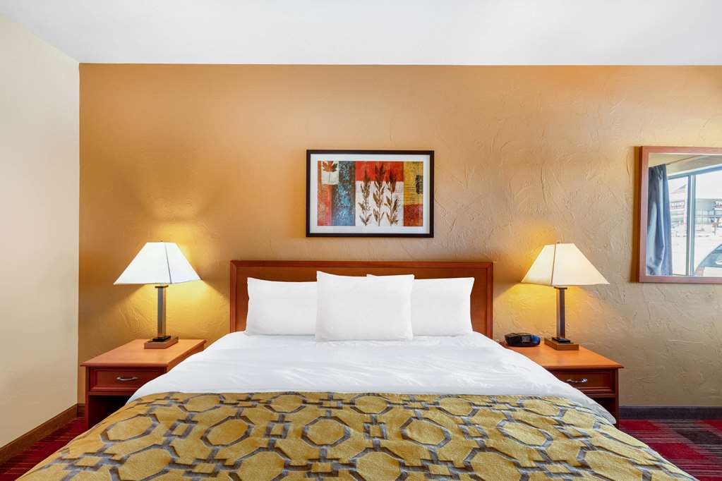 Baymont by Wyndham Spearfish - photo 14
