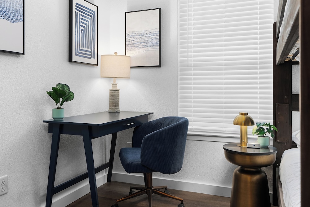 Lavish Escape Steps from Zilker & SoCo - last minute hotel in Austin