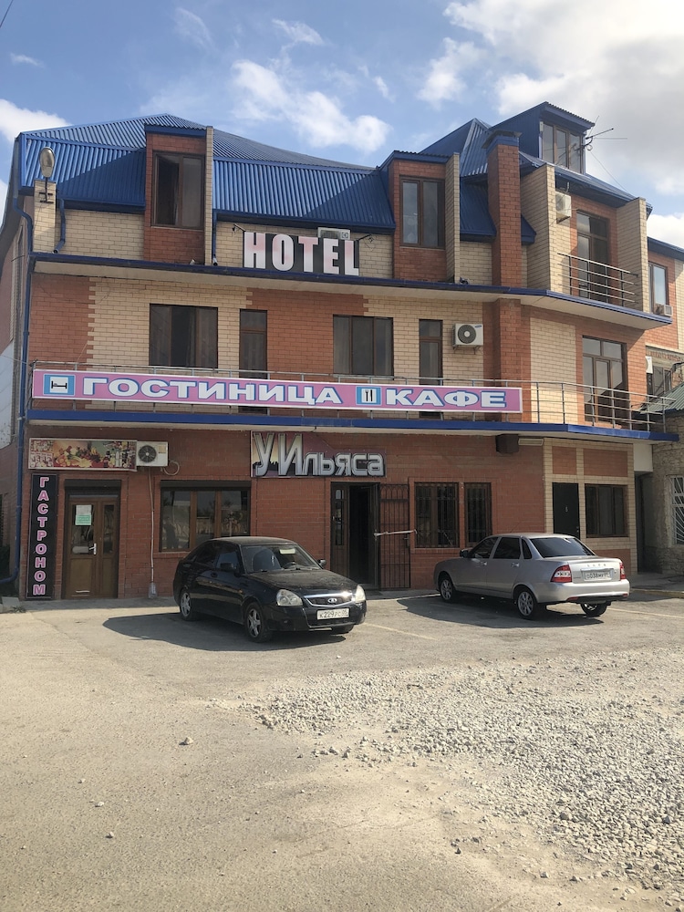 U Ilyasa Hotel in Makhachkala, Russia