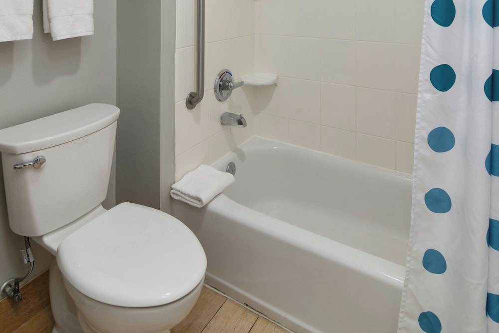 TownePlace Suites Dallas McKinney - photo 33