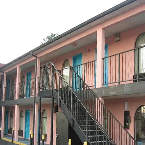 Scottish Inn in Jonesboro, United States