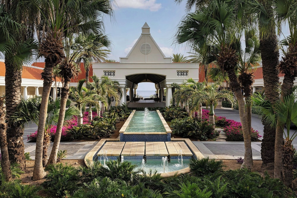 Curacao Marriott Beach Resort — 4-Star Luxury Hotel in Willemstad, CURAÇAO