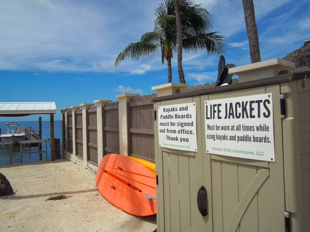 Ragged Edge Resort & Marina - photo 52