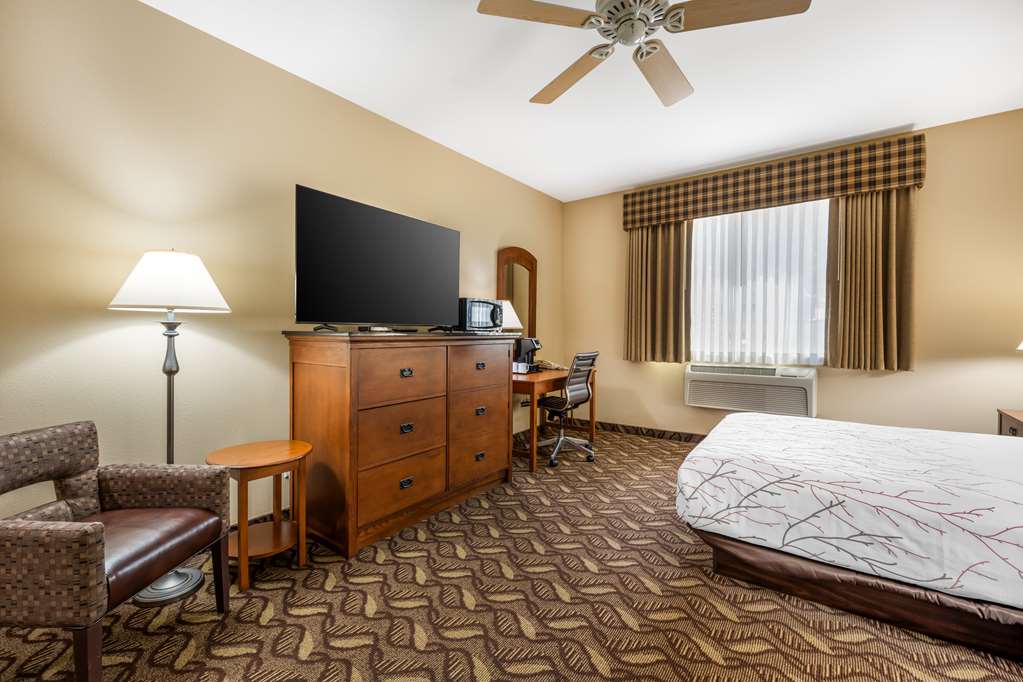 Best Western Lodge At River's Edge - photo 20