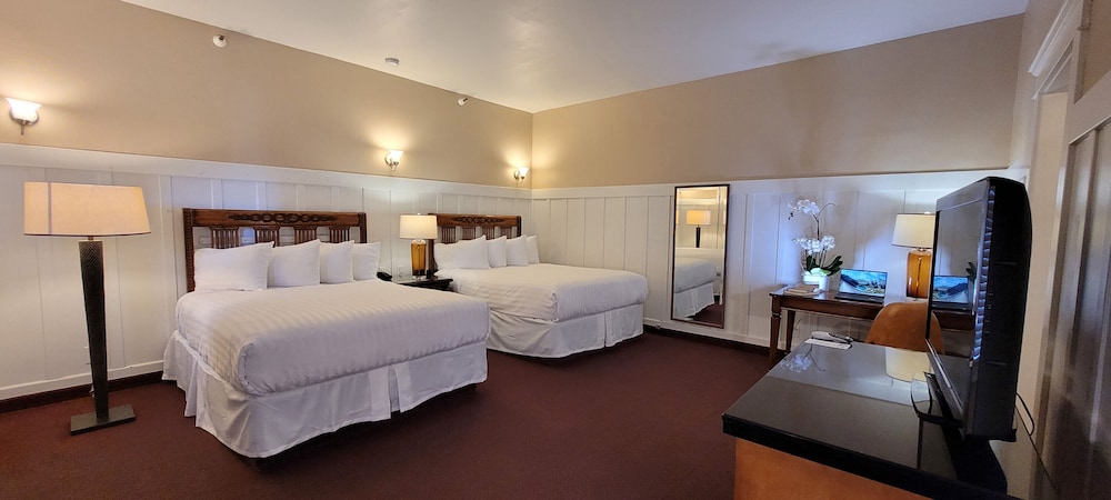 Butterfly Grove Inn - photo 31