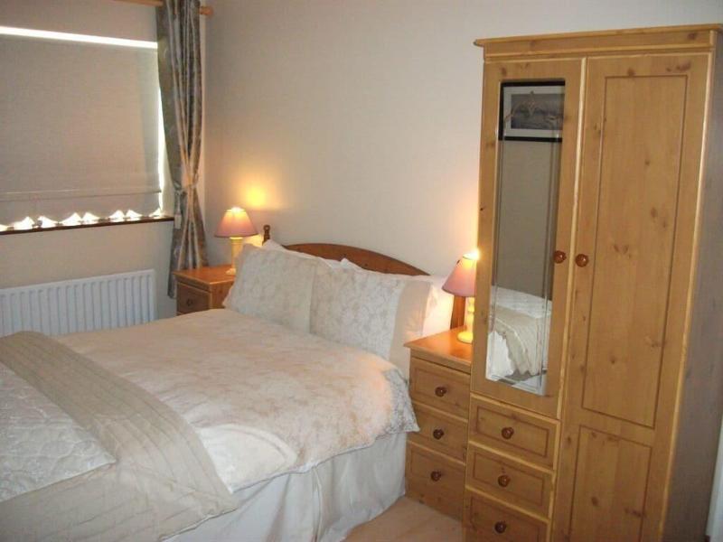 Aaron Vale B&B
