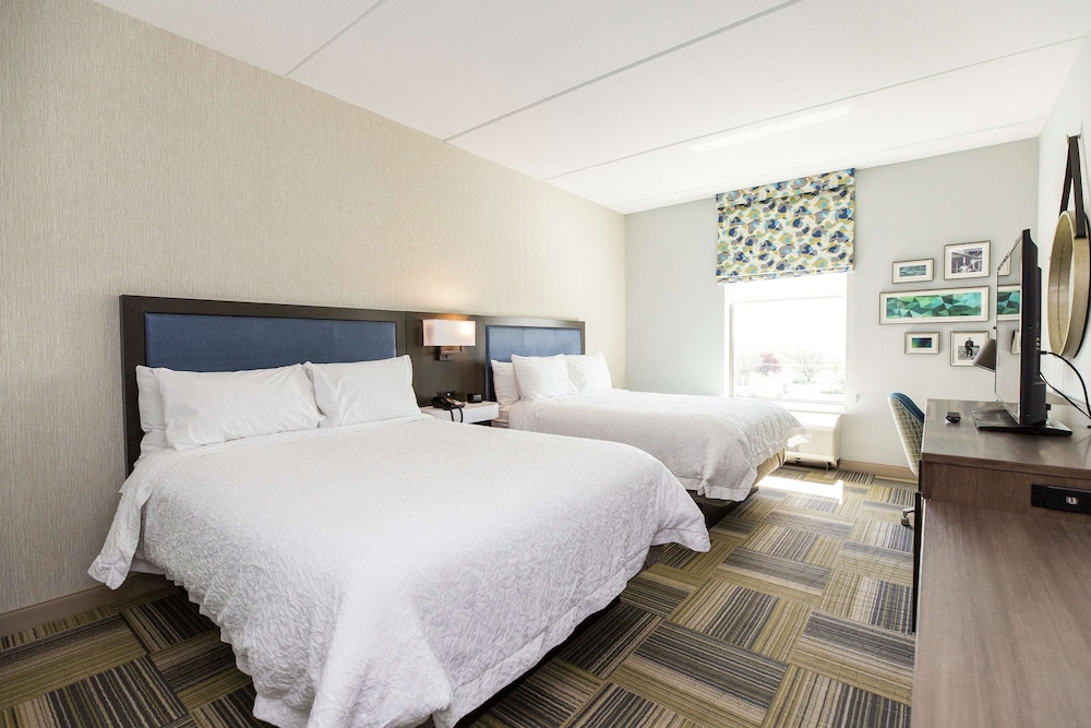 Hampton Inn & Suites Syracuse North Airport Area - photo 23