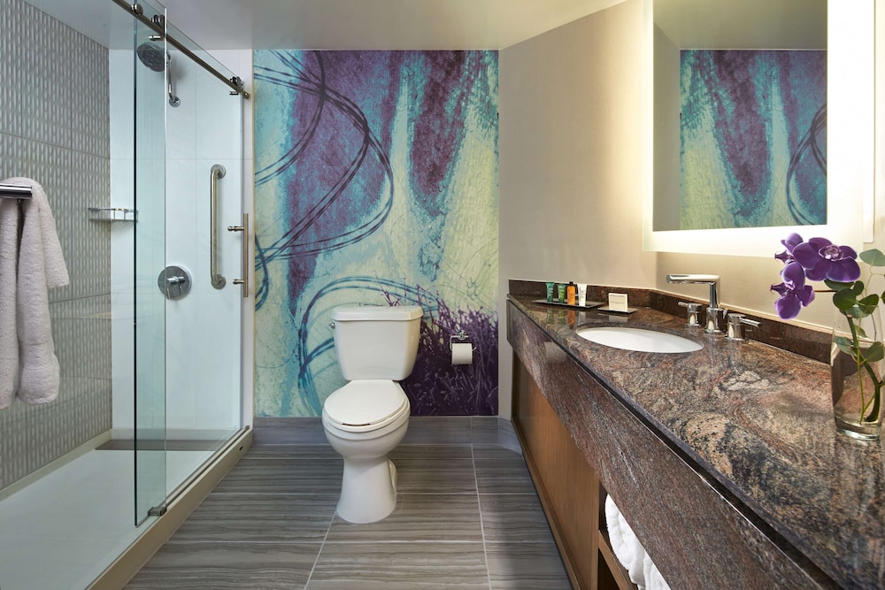 Hilton Long Beach Hotel - photo 39