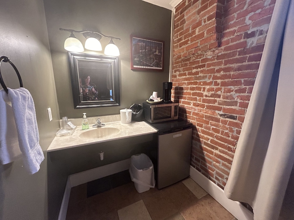 William Watson Hotel - photo 38