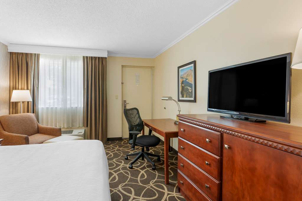 Best Western Plus Burley Inn & Convention Center - photo 14