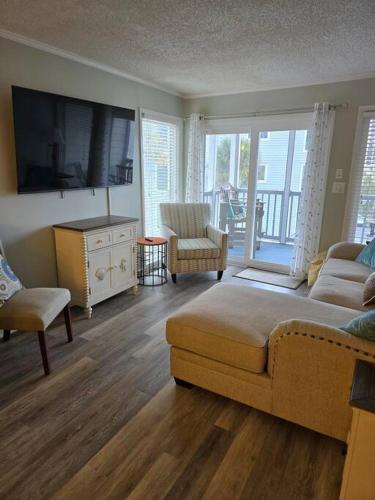 Seaside Retreat NMB Shore Dr — 4-Star Luxury Hotel in Myrtle Beach, United States