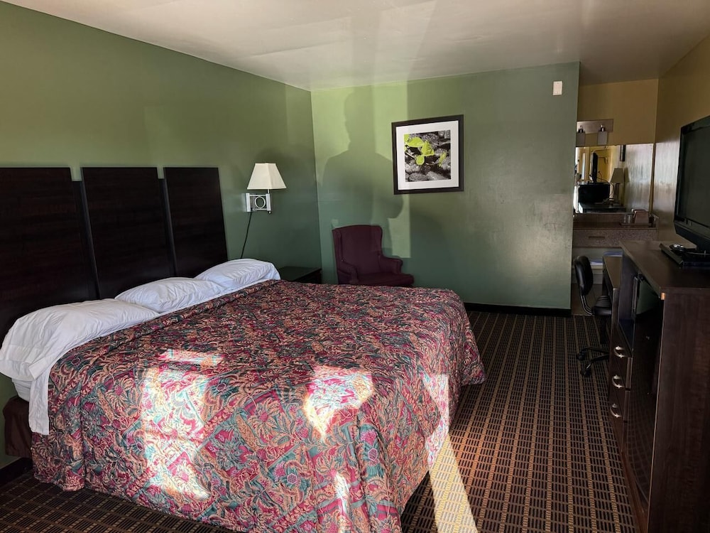 Relax Inn - photo 20