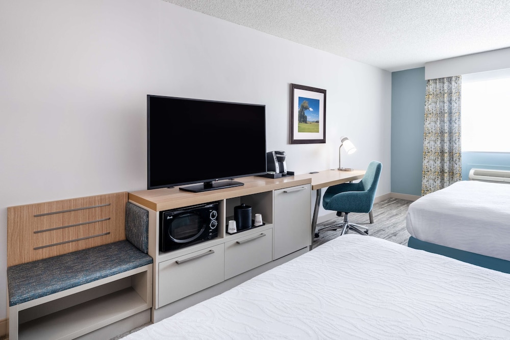 Hilton Garden Inn Jacksonville Ponte Vedra Sawgrass - photo 19