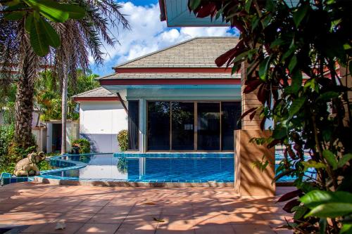 Big Comfortable Villa — 4-Star Luxury Hotel in Pattaya, Thailand